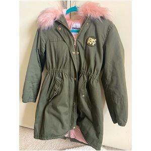 DKNY YOUTH SIZE Olive & Pink Fur Hood Coat